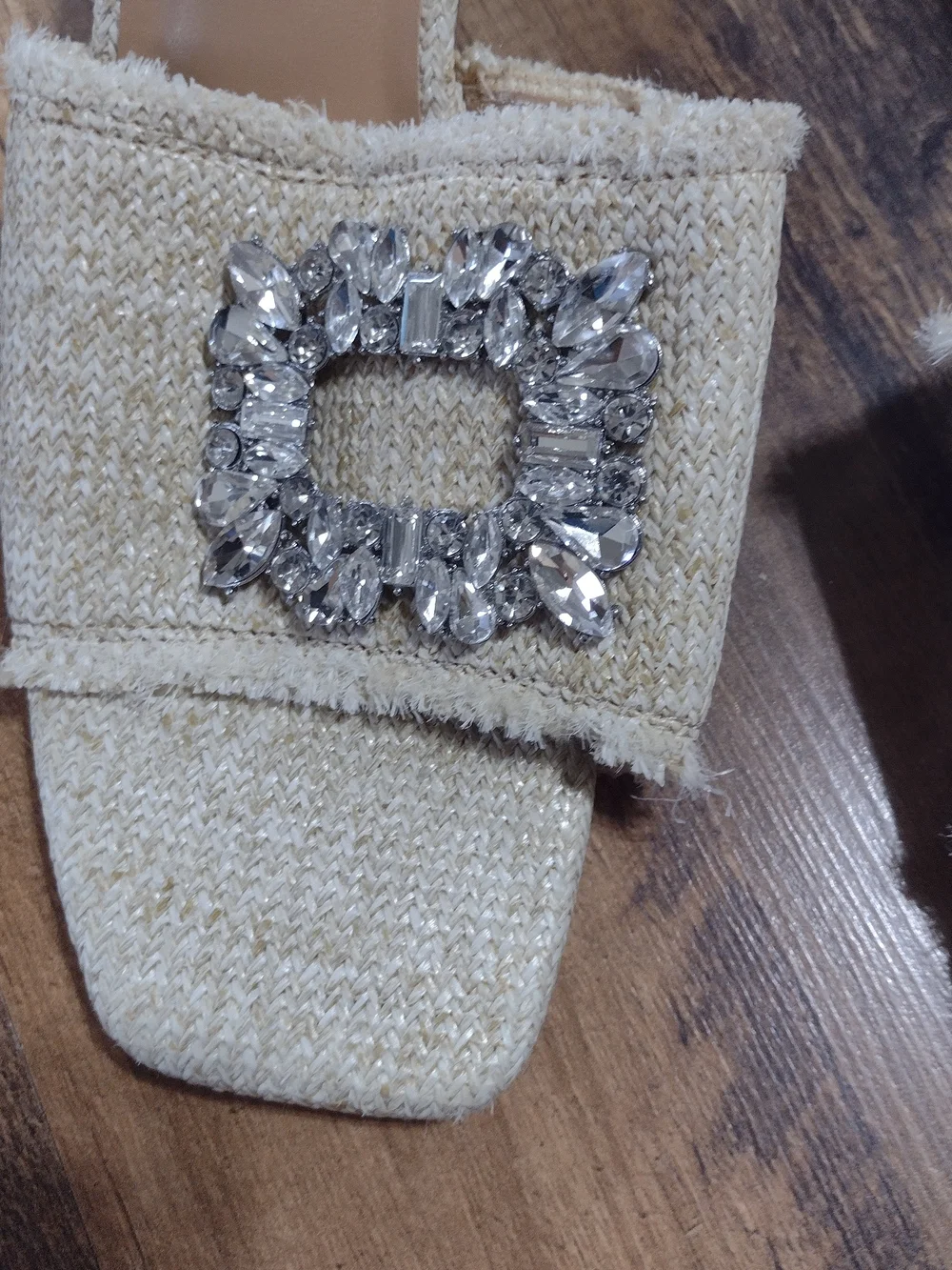 Embellished Cream Slide Sandals with Crystal Buckle Size 8.5
